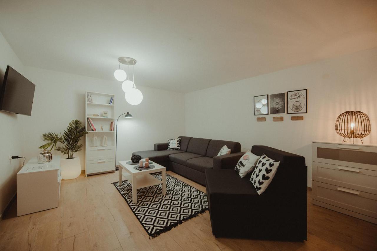Kucica Apartamento Ðakovo Exterior foto