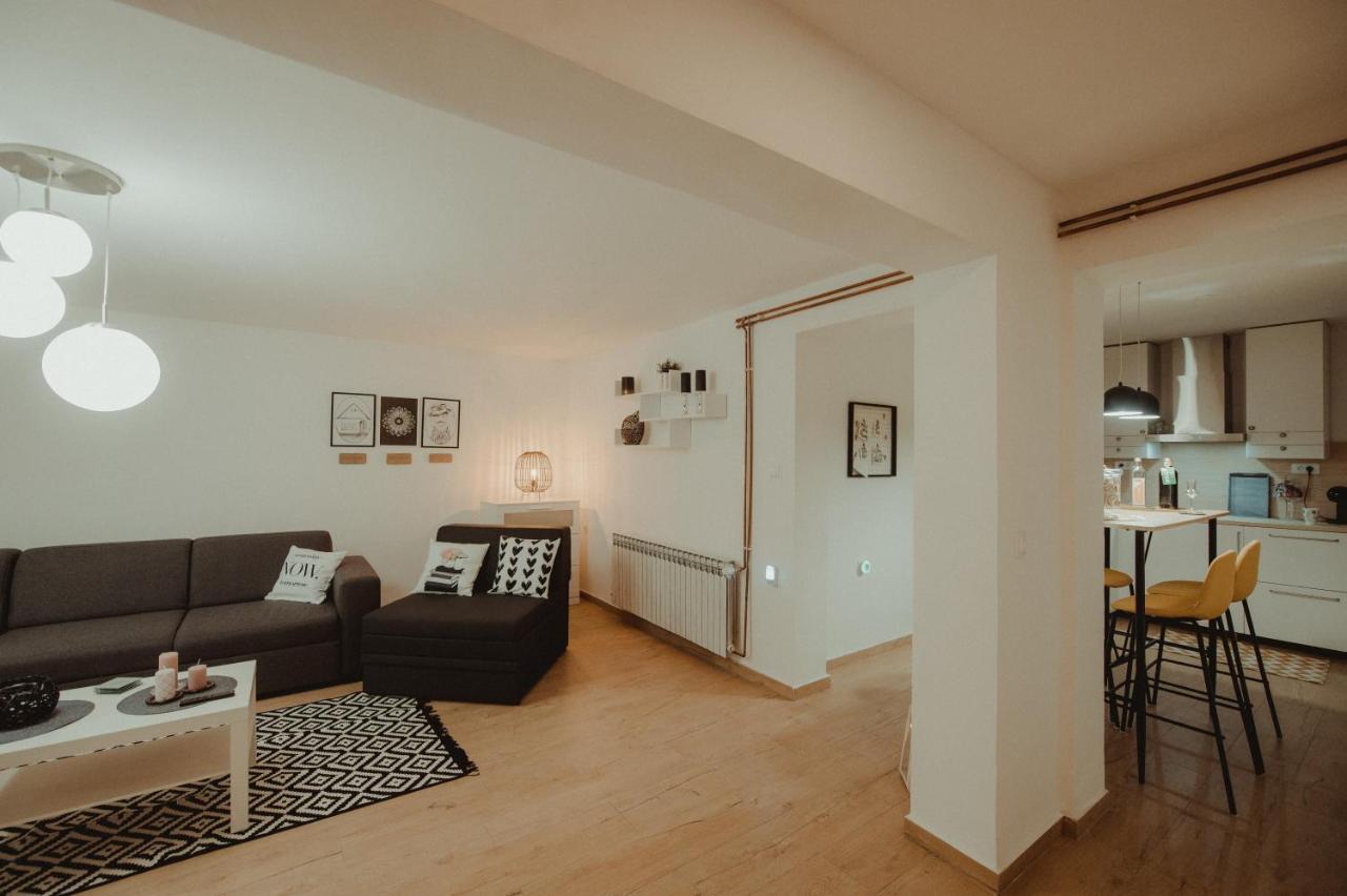 Kucica Apartamento Ðakovo Exterior foto